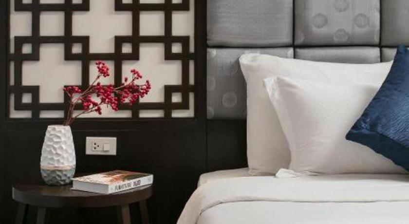Church Boutique Hotel Hang Trong Ханой Екстериор снимка