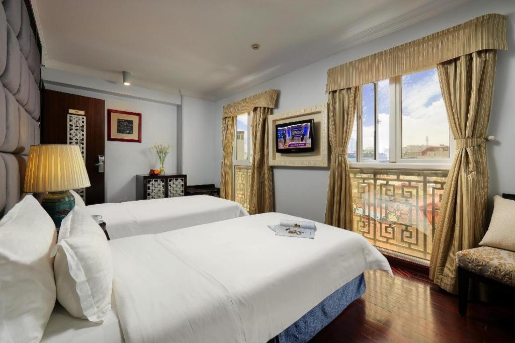 Church Boutique Hotel Hang Trong Ханой Екстериор снимка