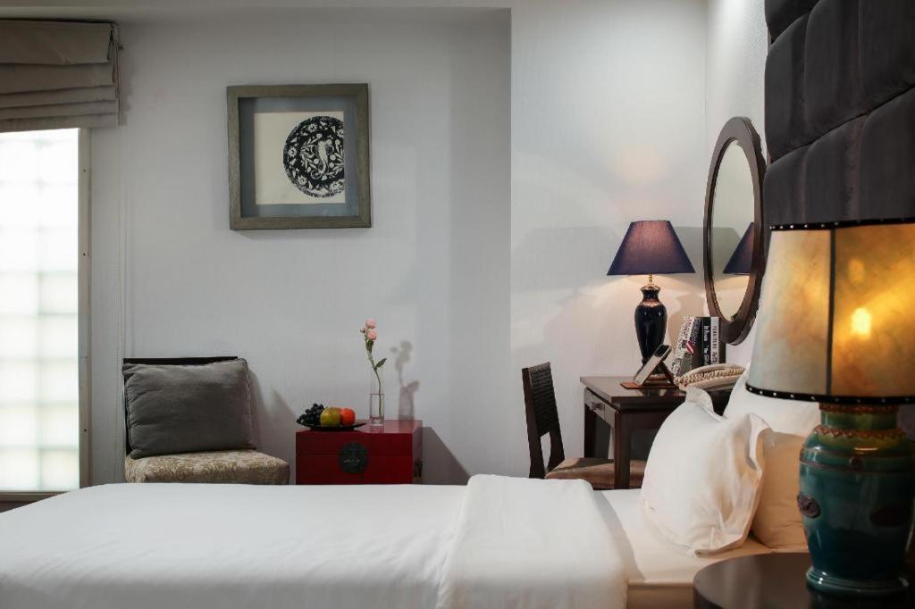 Church Boutique Hotel Hang Trong Ханой Екстериор снимка